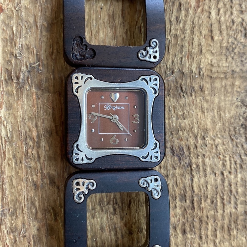 BRIGHTON Bellerive silver and wood‎ etched square chunky link watch